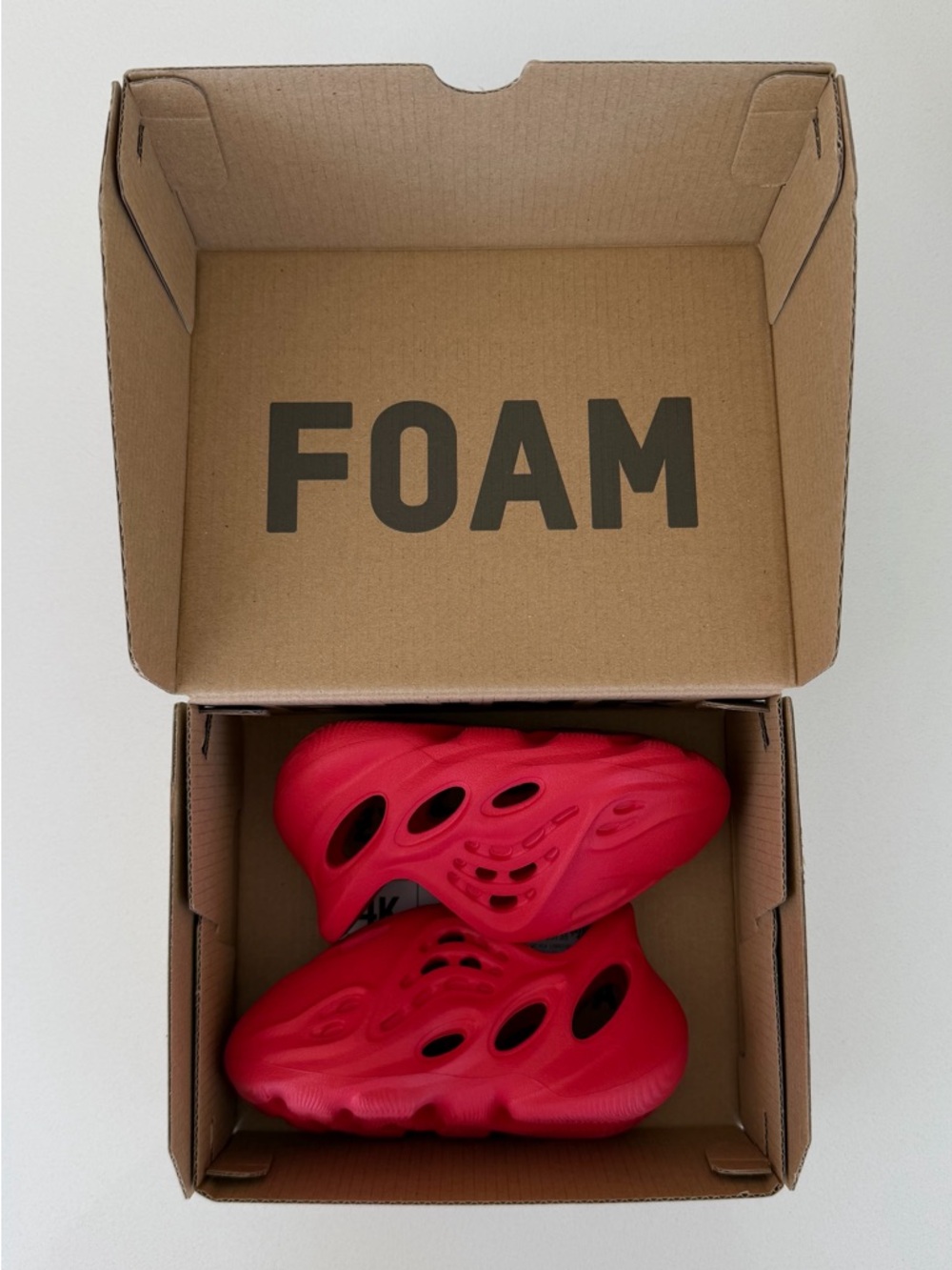 NWT Adidas Yeezy Foam Runner Vermilion Size 4K Red GX1137